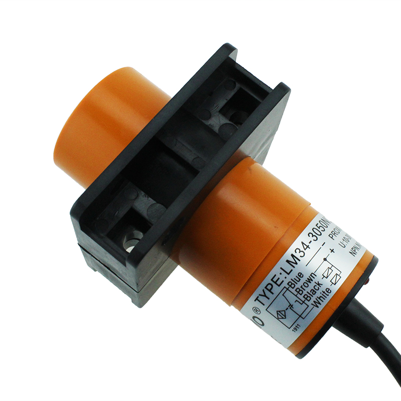 LM34-3050NCR Customized Long Distance 50mm Inductive Sensor